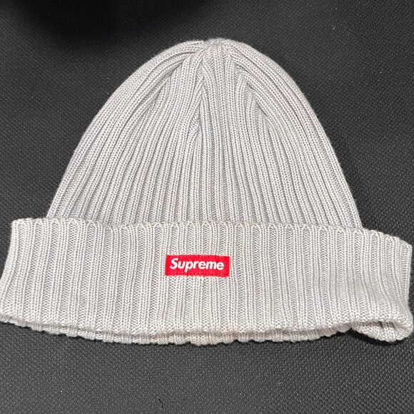 Supreme New York Gray Loose Gauge Box Logo Beanie Hat FW17 - Picture 1 of 2